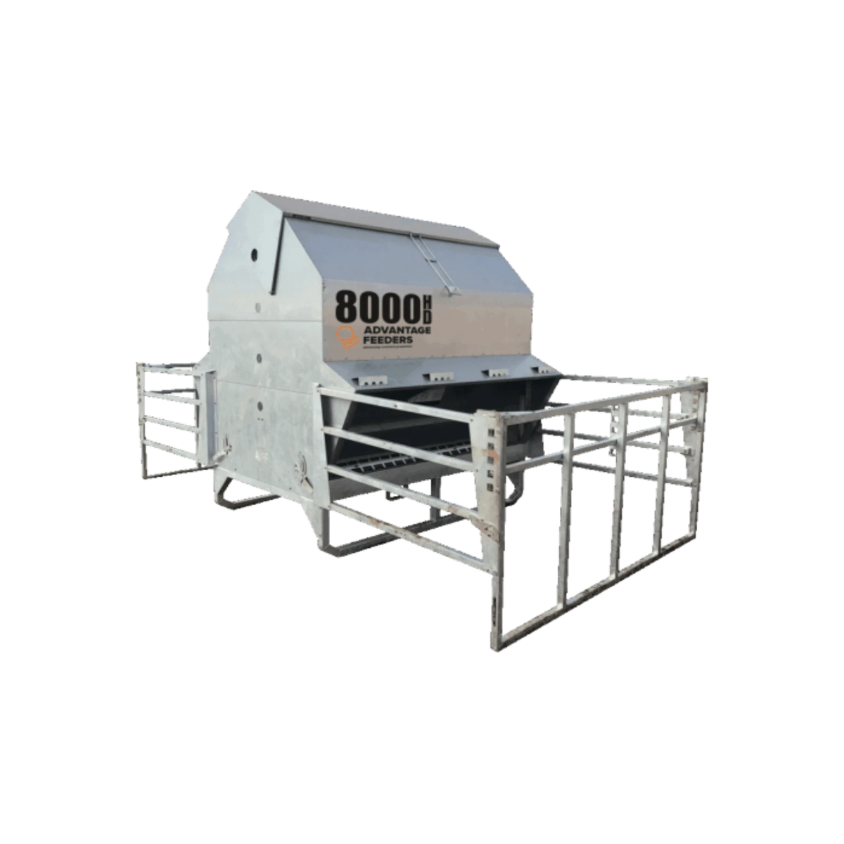 USA Grazing Systems Advantage M8000HD heavy-duty galvanized steel livestock feeder with skid base and protective roof